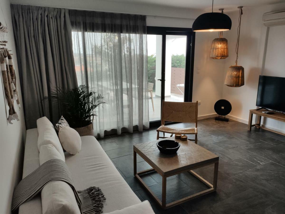 Thea Suites Potidea Неа-Потидеа Экстерьер фото